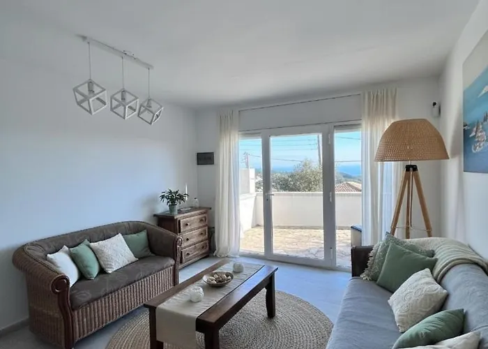 Celeste, Private Pool With Sea View, 15pers Lloret de Mar