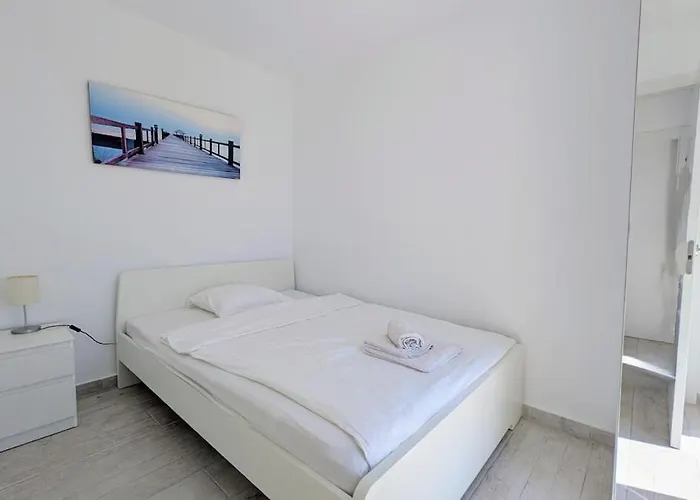 Villa Celeste, Private Pool With Sea View, 15pers