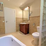 Celeste, Private Pool With Sea View, 15pers Льорет-де-Мар