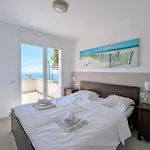 Вилла Celeste, Private Pool With Sea View, 15pers Льорет-де-Мар