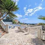 Celeste, Private Pool With Sea View, 15pers Вилла Льорет-де-Мар