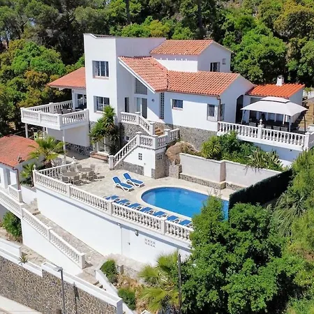 Celeste, Private Pool With Sea View, 15pers Villa Lloret de Mar