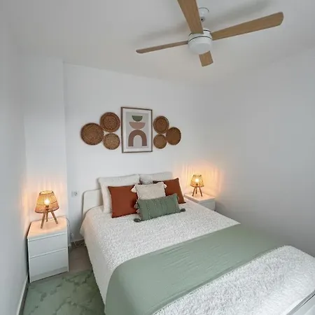 Вилла Celeste, Private Pool With Sea View, 15pers *