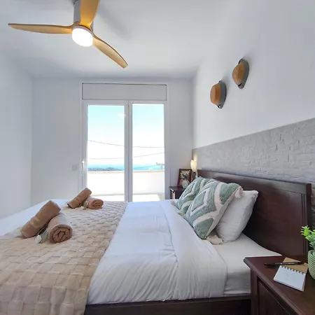 Villa Celeste, Private Pool With Sea View, 15pers Lloret de Mar
