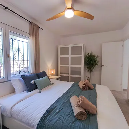 Villa Celeste, Private Pool With Sea View, 15pers *