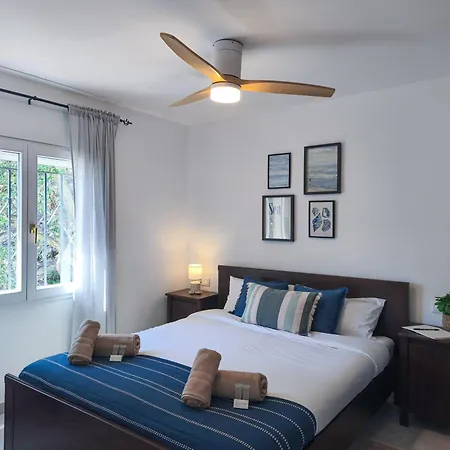 Celeste, Private Pool With Sea View, 15pers Villa *