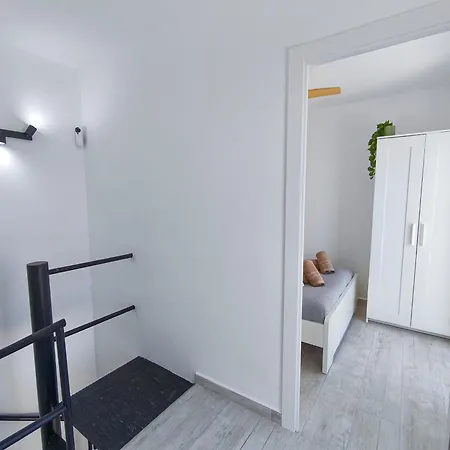 Celeste, Private Pool With Sea View, 15pers Lloret de Mar
