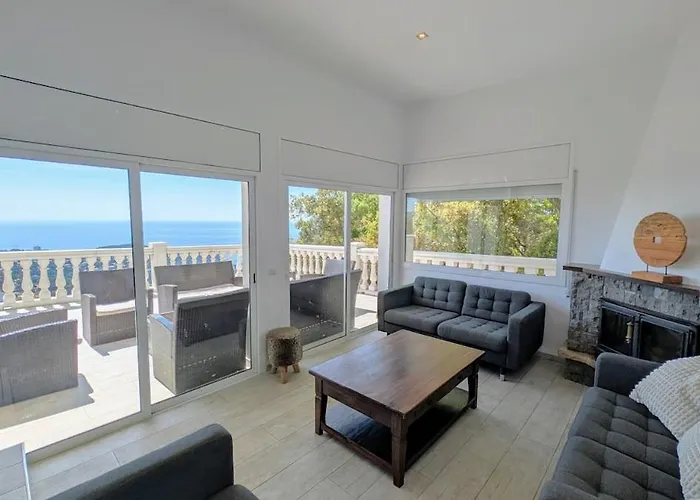 Celeste, Private Pool With Sea View, 15pers Villa *