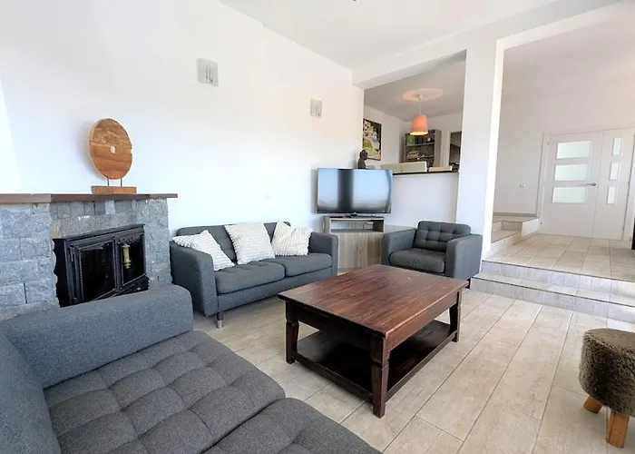 Villa Celeste, Private Pool With Sea View, 15pers