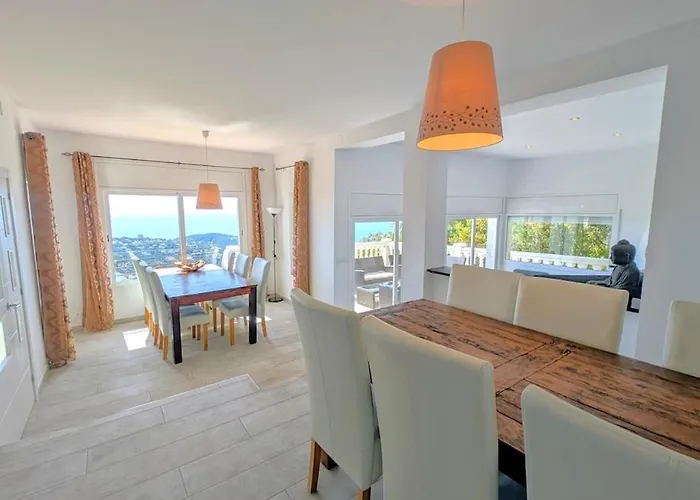 Celeste, Private Pool With Sea View, 15pers *