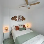 Villa Celeste, Private Pool With Sea View, 15pers *